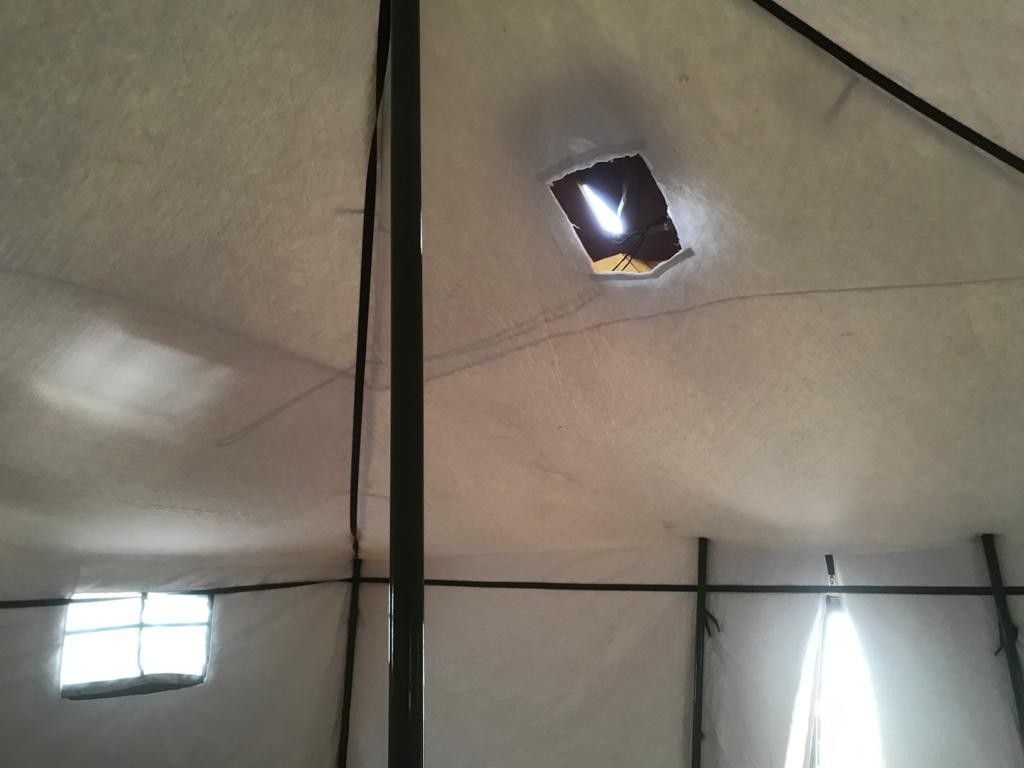 Палатка УСТ-56 зимняя (на металлических стойках) Палатка УСТ-56 зимняя (на металлических стойках)